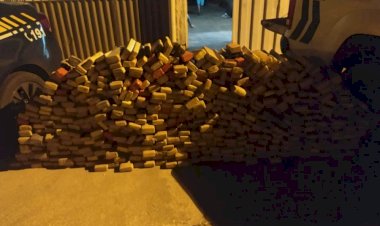 Ação integrada entre PMGO e PRF apreendem meia tonelada de maconha, em Indiara
