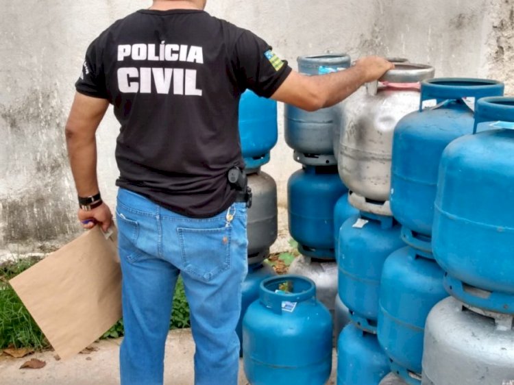 Operação Crepitus: PCGO apreende mais de 100 botijões de gás comercializados de forma clandestina