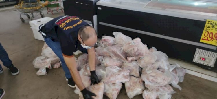 Em menos de uma semana, Procon Goiás apreende mais de meia tonelada de alimentos impróprios para consumo