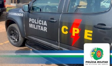 Adolescente é apreendida suspeita de matar o namorado a facadas para se defender de agressões