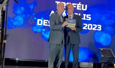 Troféu Anápolis Destaque 2023: Rubens Otoni é escolhido como Melhor Deputado Federal