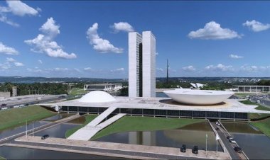 Abono salarial, Fundeb, supersalários: o que muda com PEC aprovada pelo Congresso